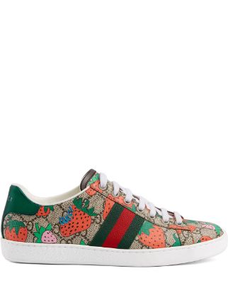 Detail Gucci Strawberry Tennis Shoes Nomer 39