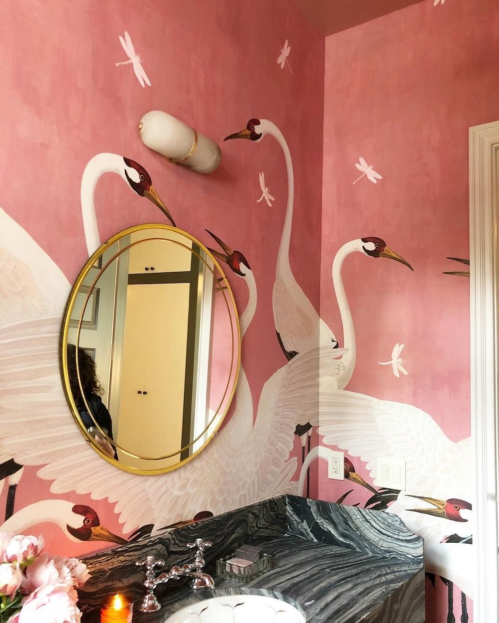Detail Gucci Swan Wallpaper Nomer 4
