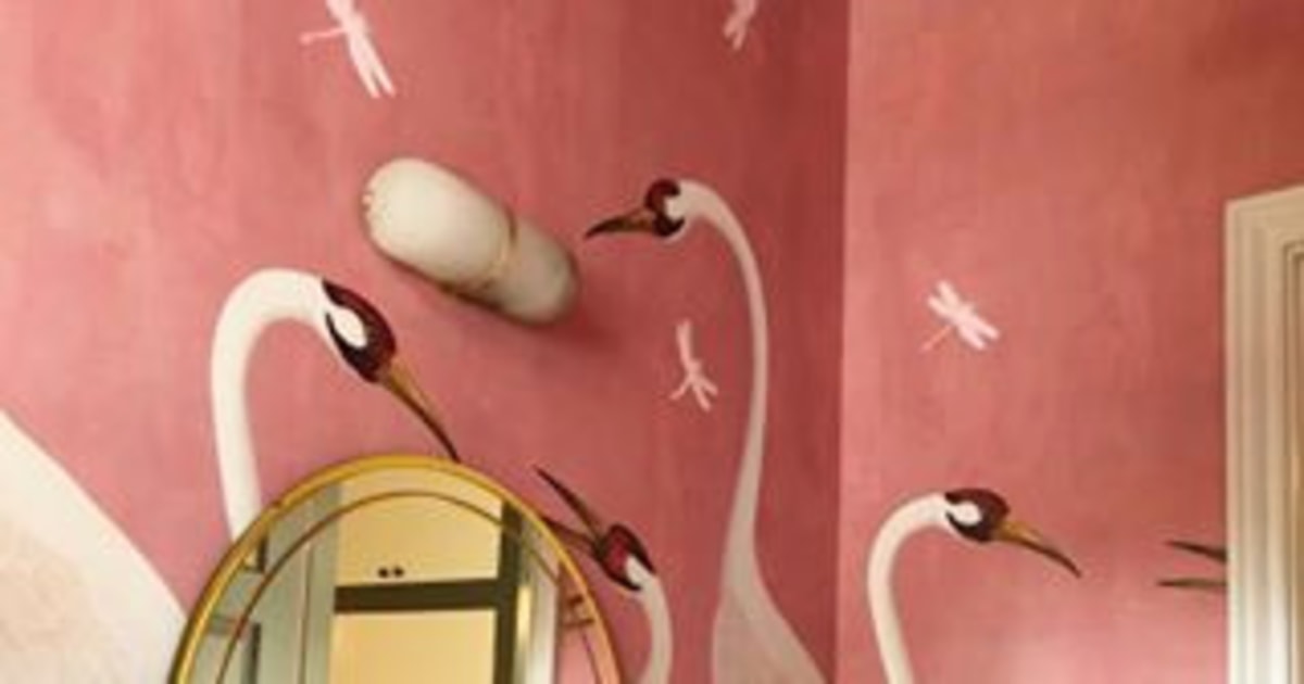 Detail Gucci Swan Wallpaper Nomer 35