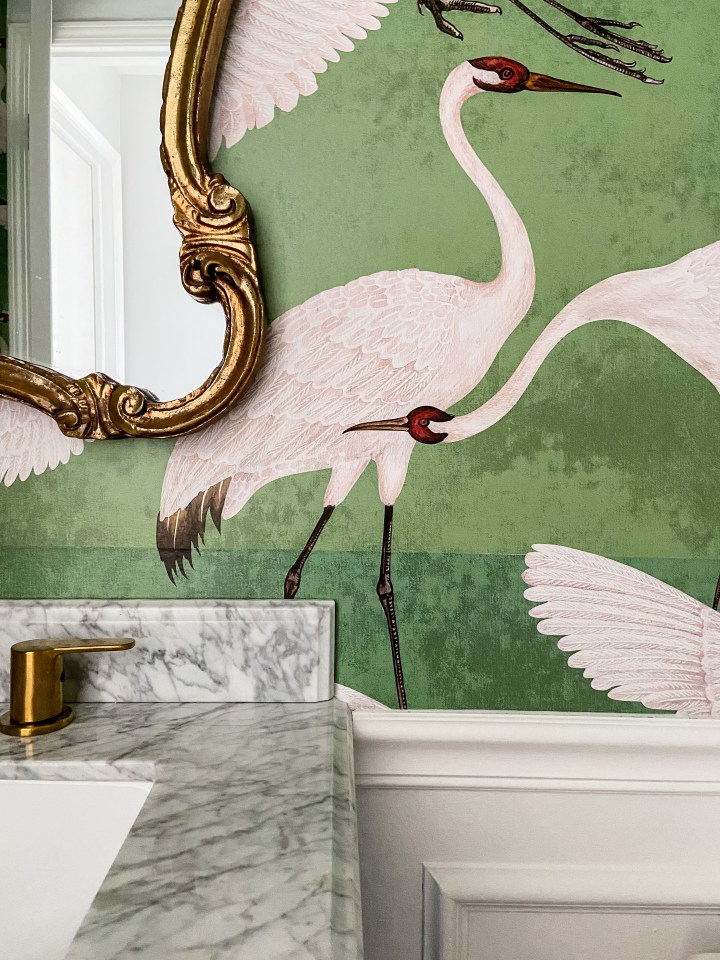 Detail Gucci Swan Wallpaper Nomer 51