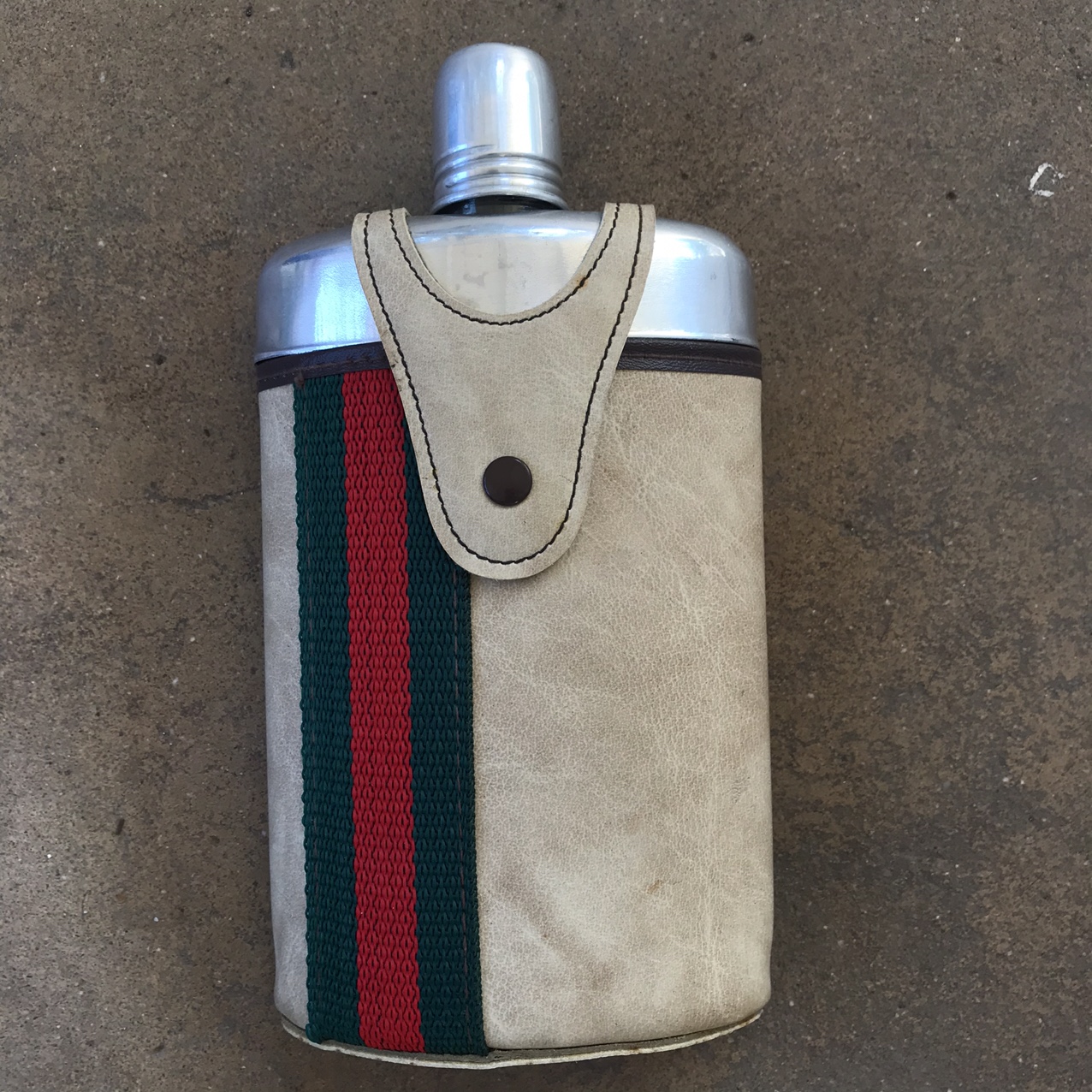 Detail Gucci Thermos Bottle Nomer 36