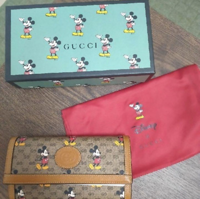 Detail Gucci Wallet Mickey Mouse Nomer 13
