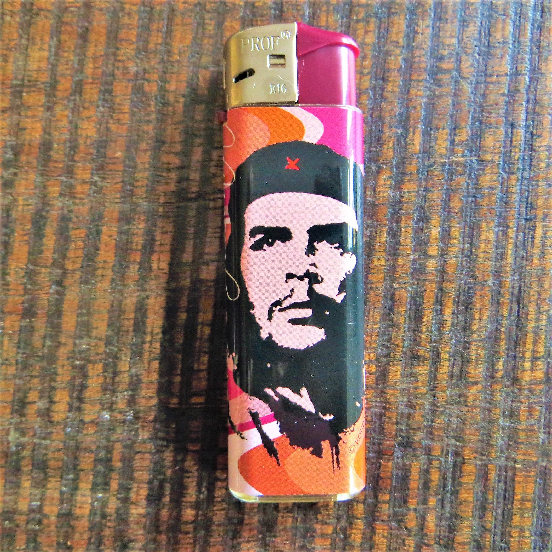 Detail Guevara Lighter Nomer 13