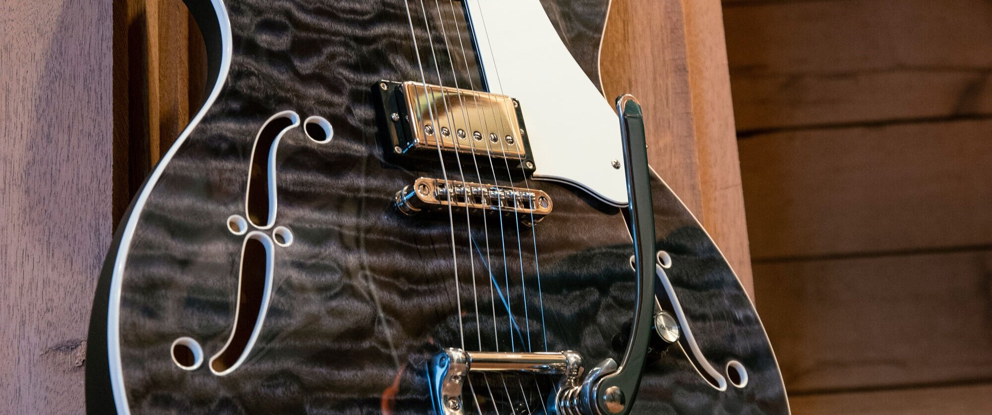 Detail Guitars Images Nomer 23