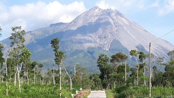 Detail Gunung Berapi Di Jawa Tengah Nomer 46