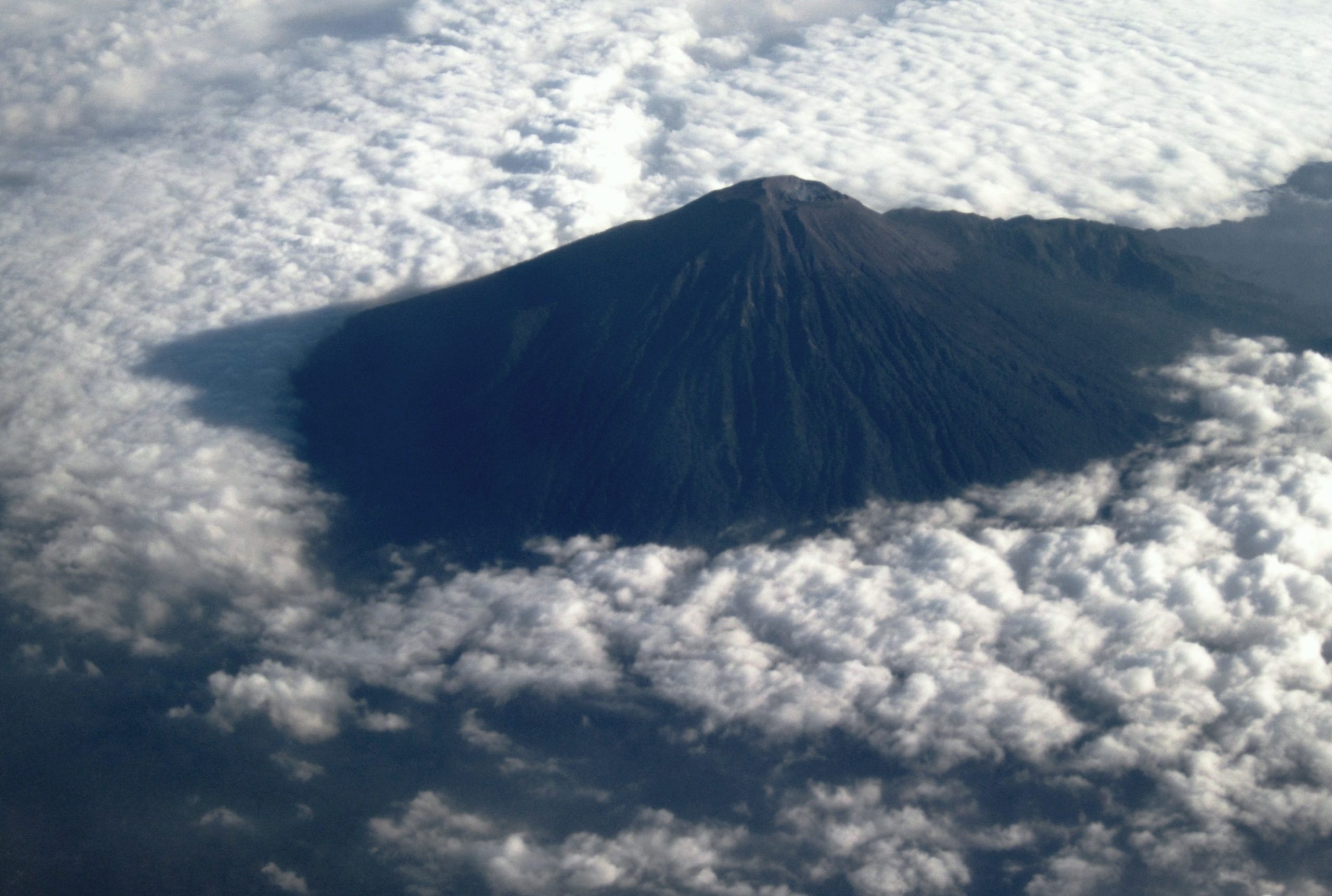 Detail Gunung Berapi Di Jawa Tengah Nomer 47