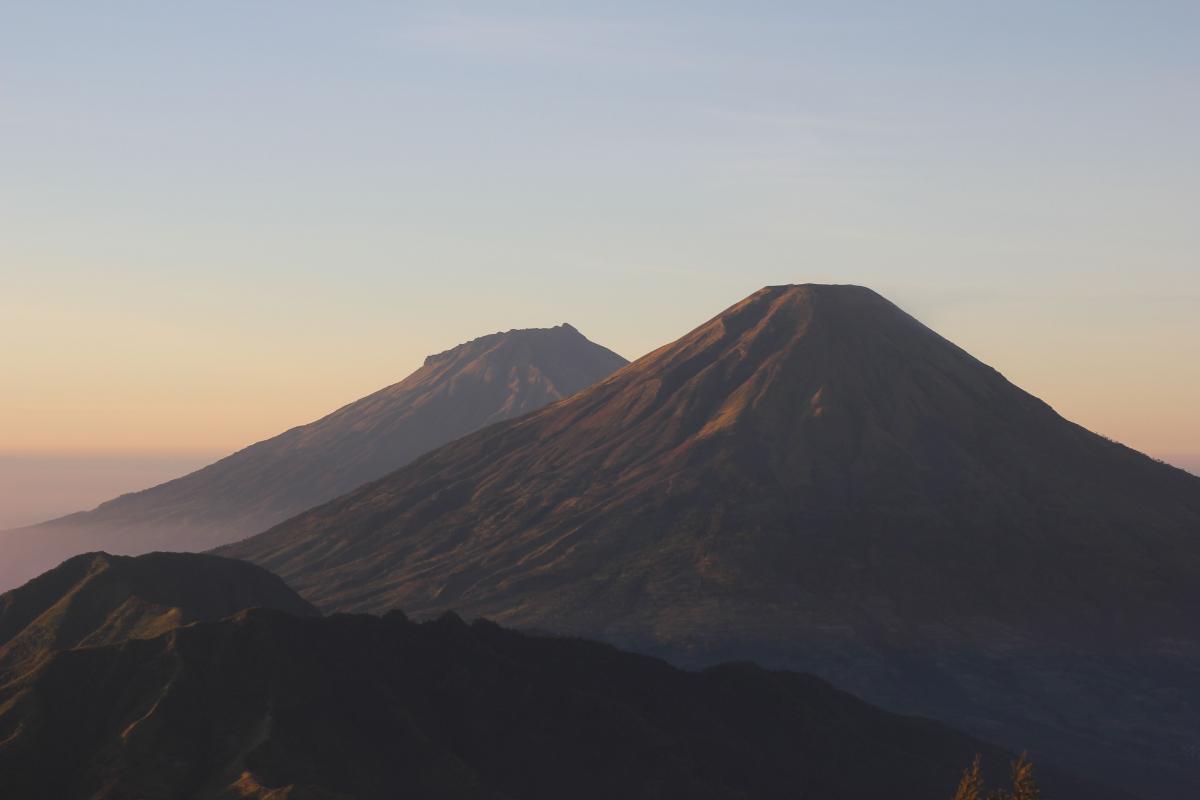 Detail Gunung Di Gambar Aqua Nomer 23