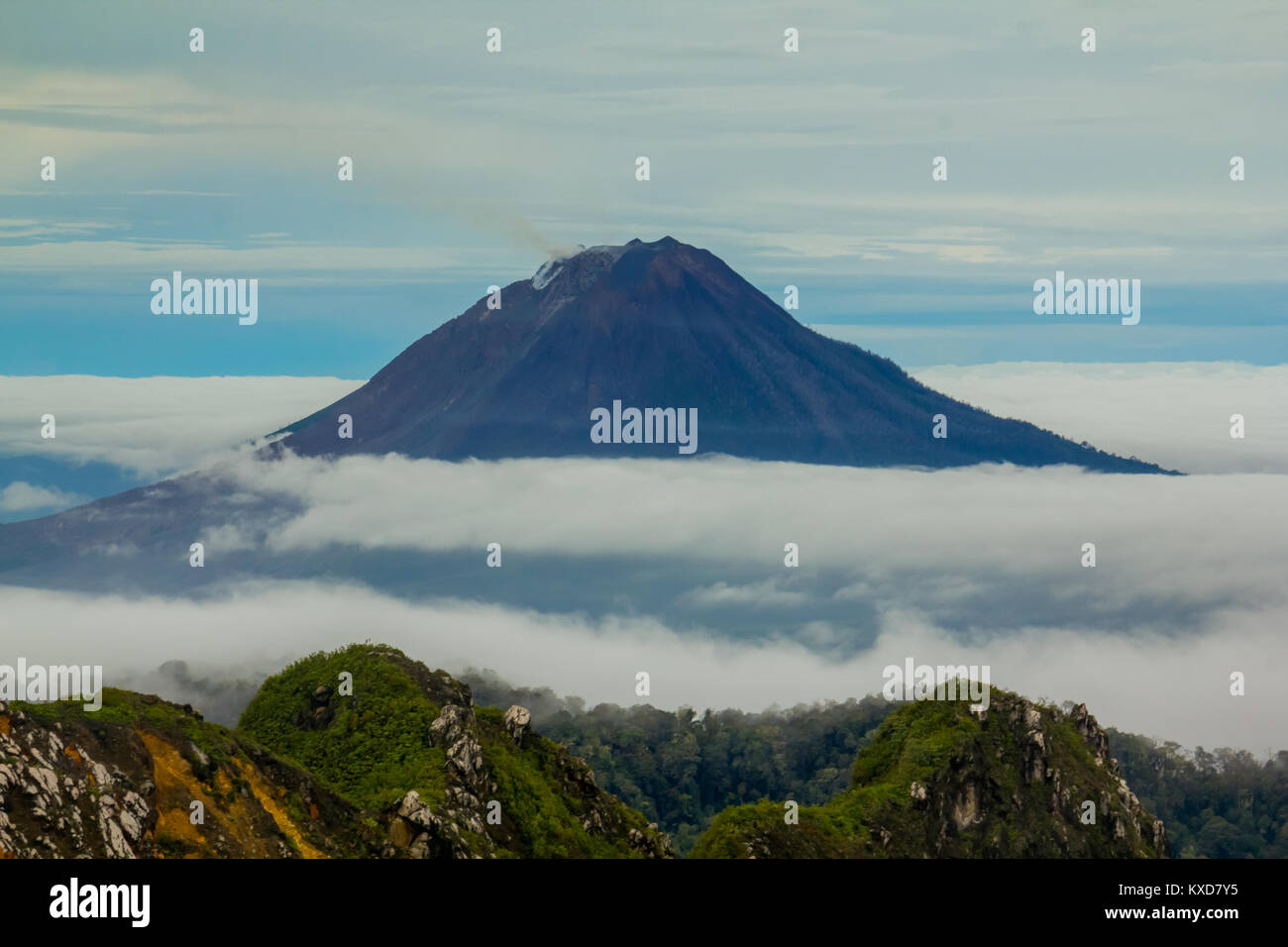 Detail Gunung Di Medan Nomer 13