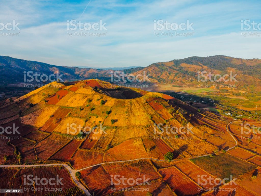 Detail Gunung Di Vietnam Nomer 38