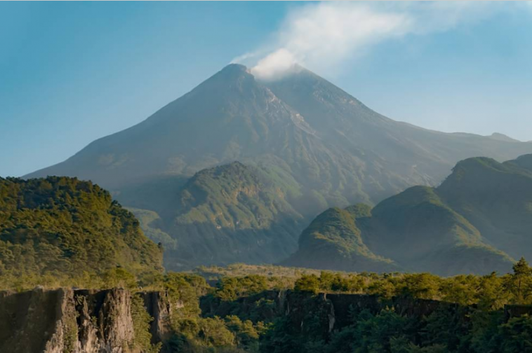 Detail Gunung Merapi Png Nomer 14