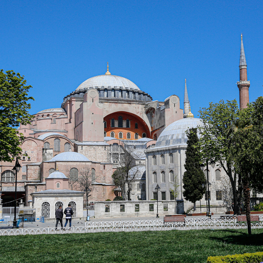 Detail Hagia Sophia Dan Masjid Biru Nomer 5