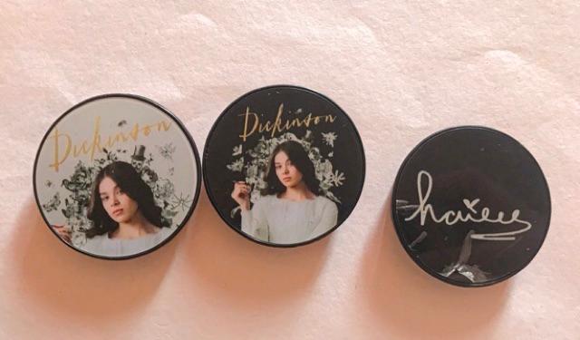 Detail Hailee Steinfeld Popsocket Nomer 3