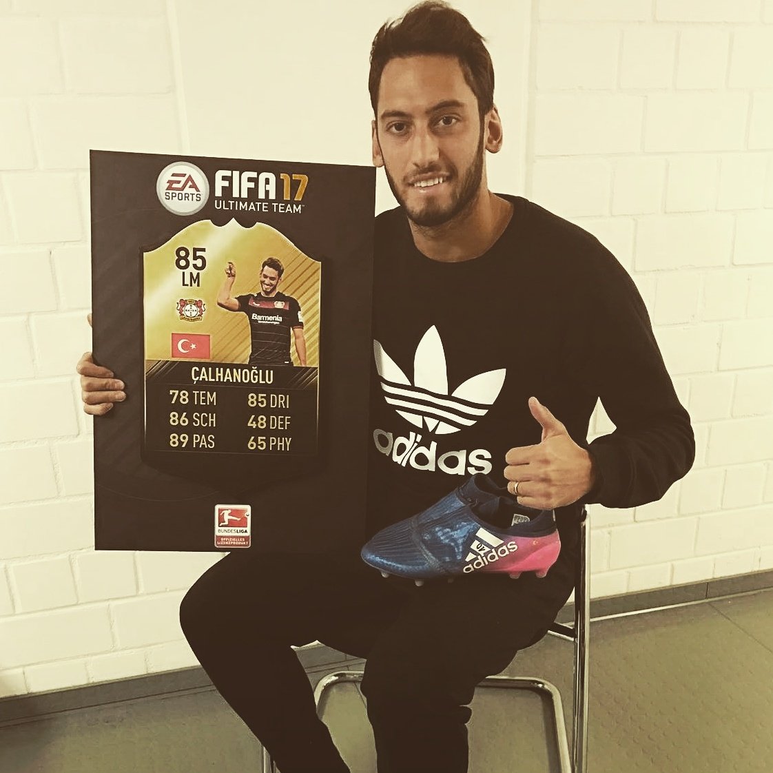 Detail Hakan Calhanoglu Fifa 17 Nomer 13