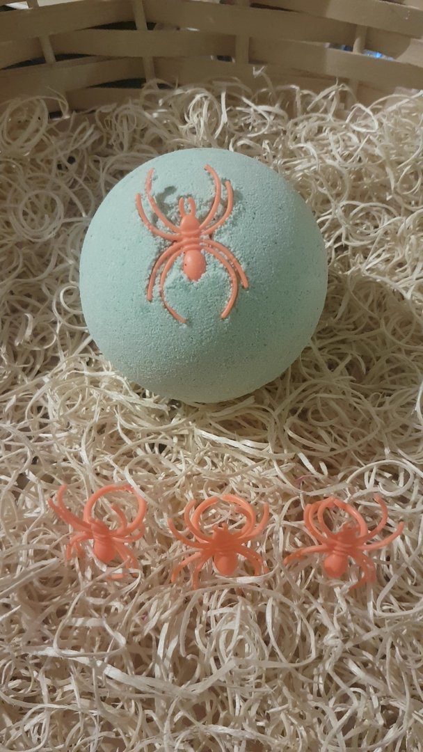 Detail Halloween Bath Bomb With Ring Nomer 51