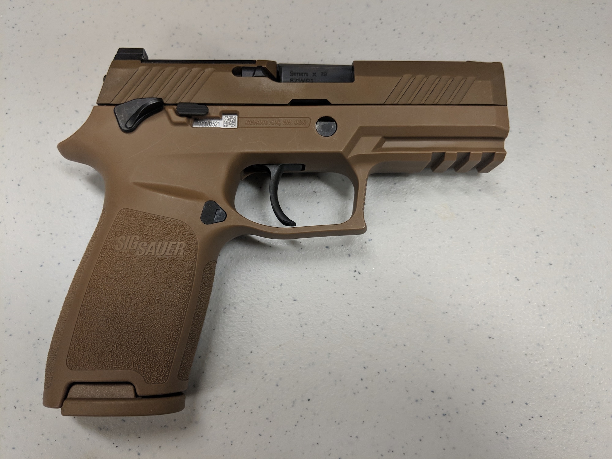 Detail Handgun Pic Nomer 26