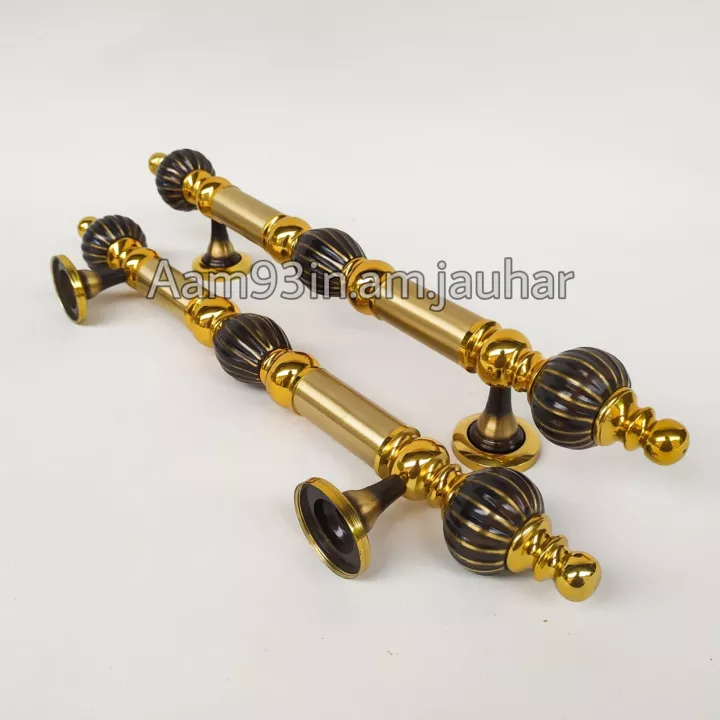 Detail Handle Pintu Kuno Nomer 30