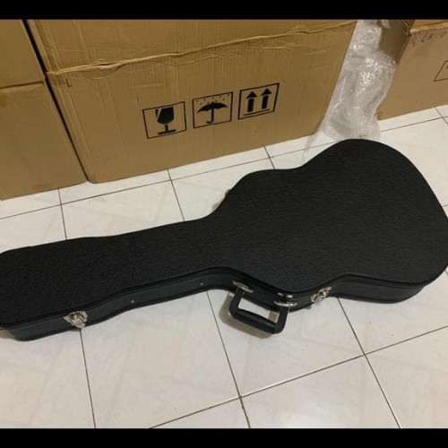 Detail Hardcase Gitar Akustik Nomer 35