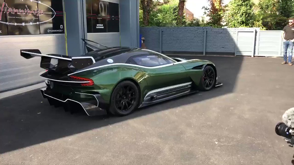 Detail Harga Aston Martin Vulcan Nomer 18