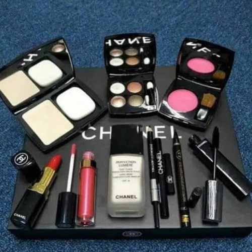 Detail Harga Chanel Makeup Set Original Nomer 50