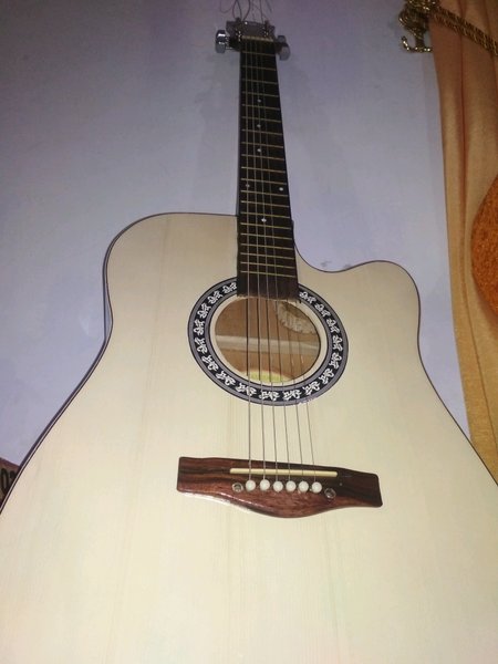 Detail Harga Gitar String Yamaha Nomer 41