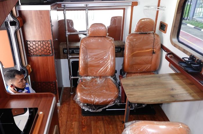 Detail Harga Isuzu Elf Caravan Nomer 10