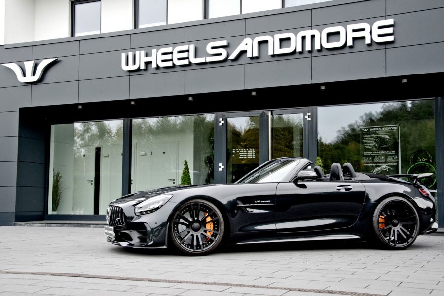 Detail Harga Mercedes Benz Amg Gtr Roadster Nomer 47