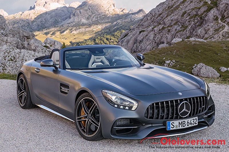 Detail Harga Mercedes Benz Amg Gtr Roadster Nomer 9