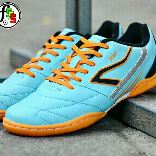 Detail Harga Sepatu Di Thailand Nomer 10