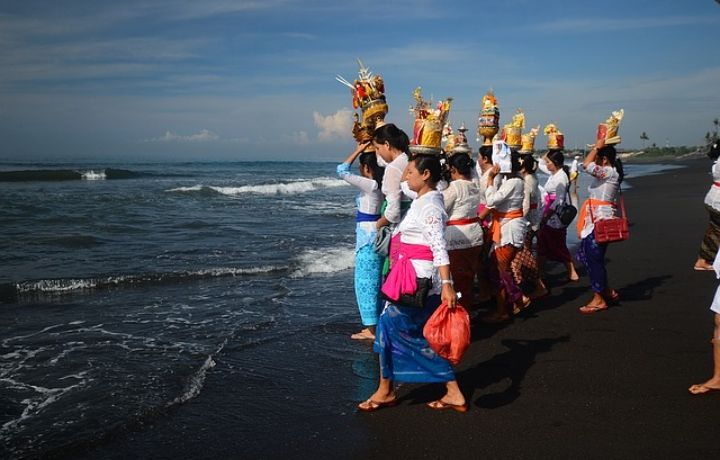 Detail Hari Baik Pindah Rumah Menurut Hindu Nomer 23