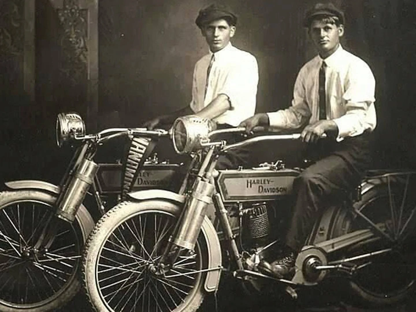 Detail Harley Davidson Image Nomer 47