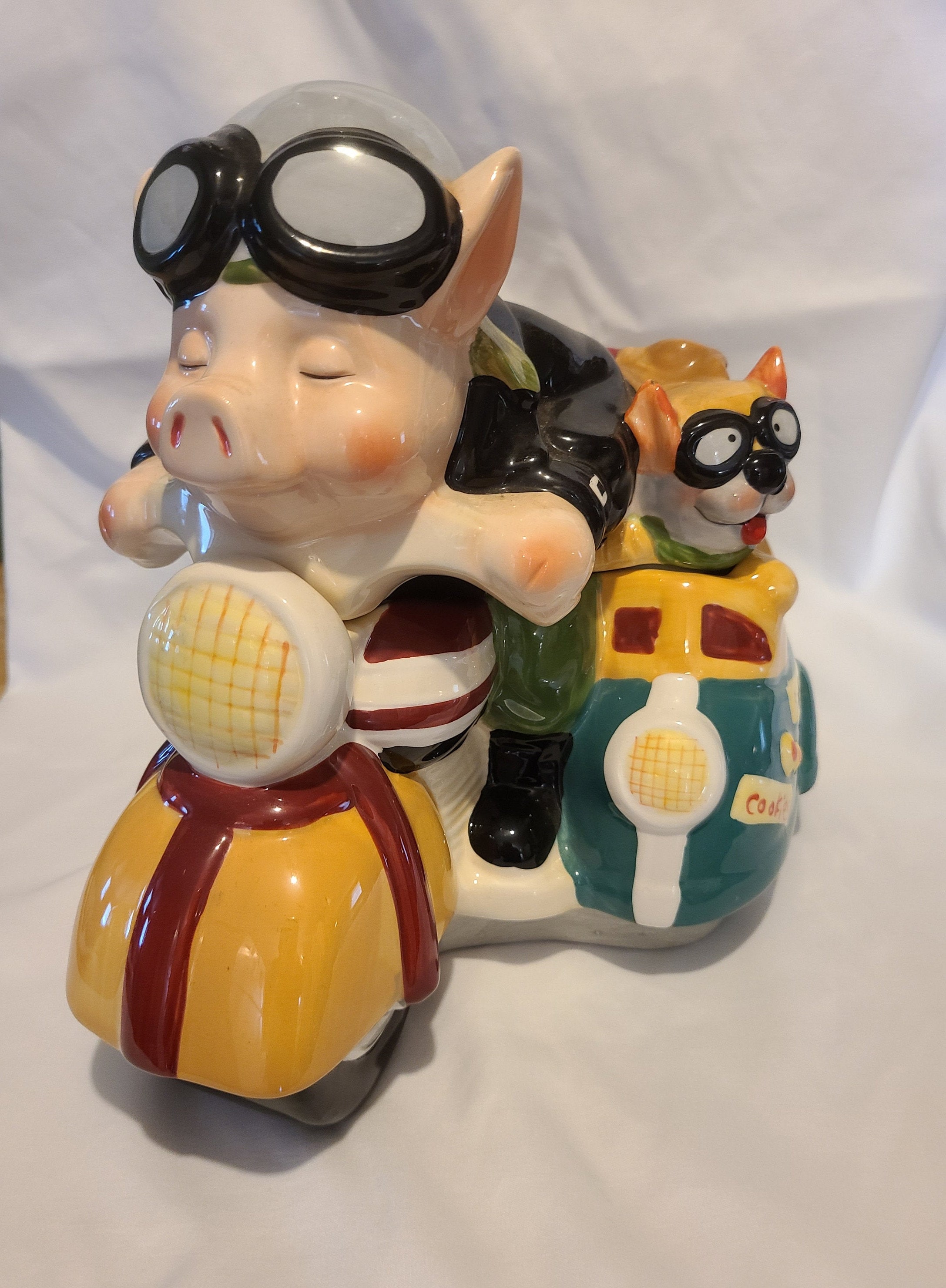 Detail Harley Davidson Pig Cookie Jar Nomer 23