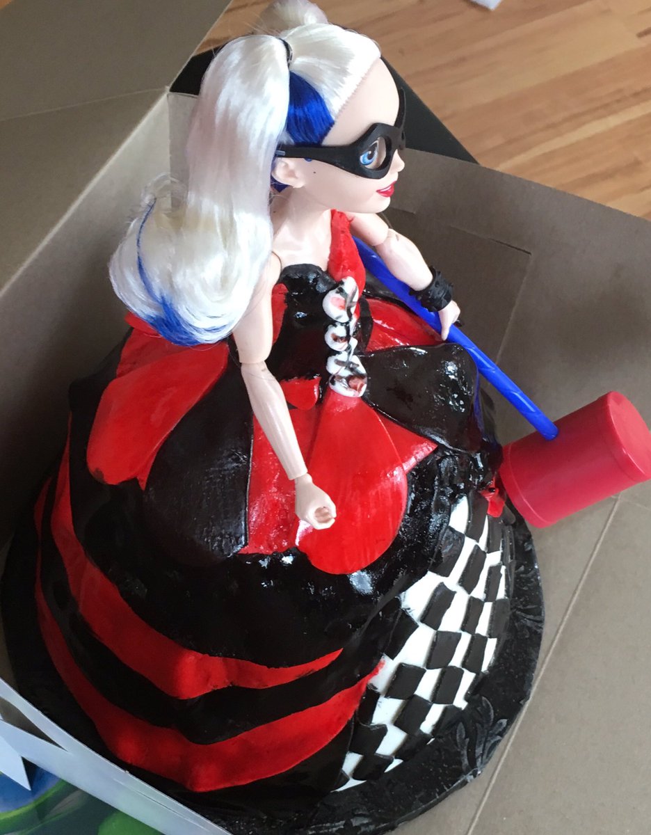 Detail Harley Quinn Doll Cake Nomer 14