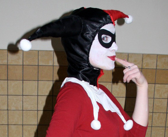 Detail Harley Quinn Jester Hat Nomer 9