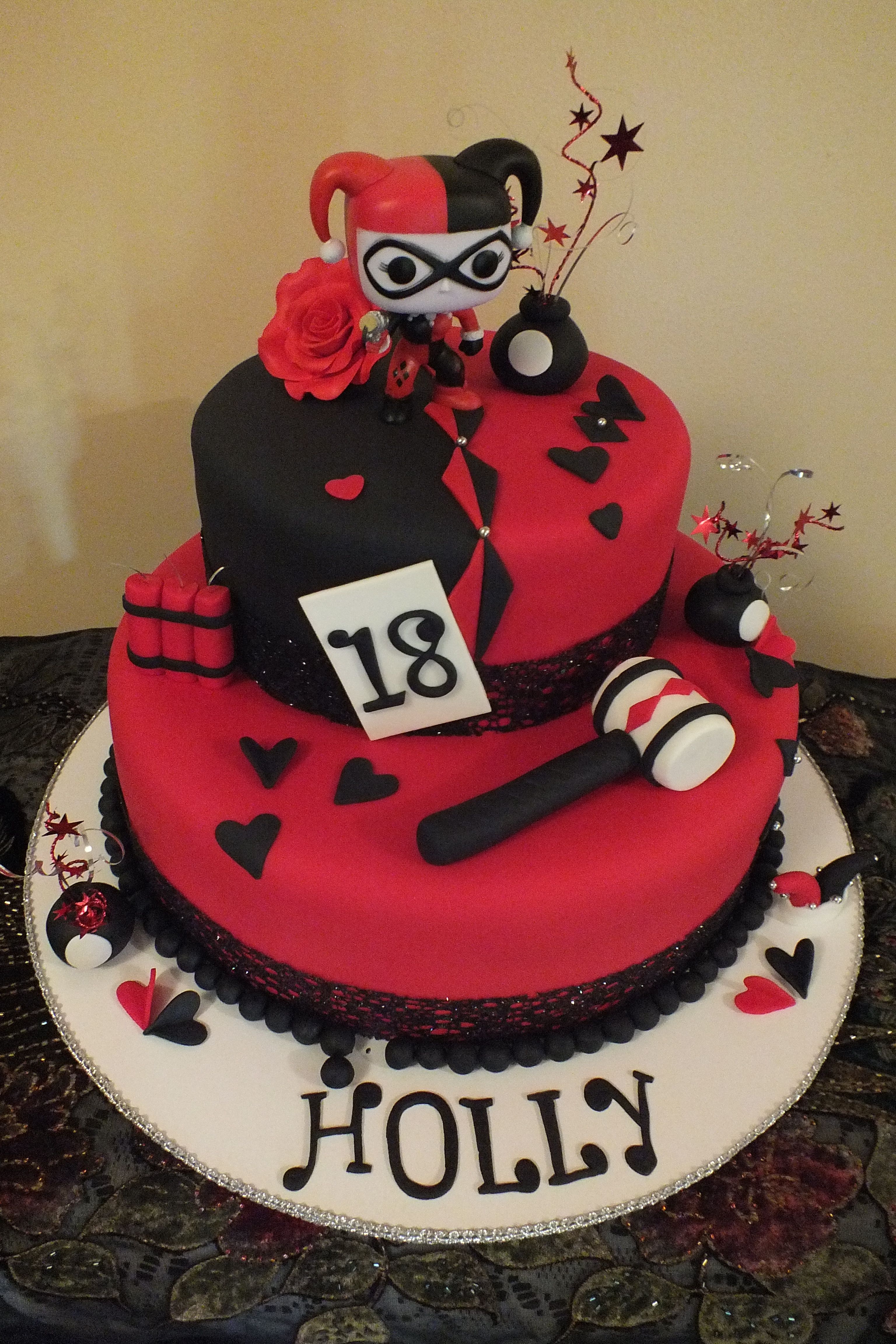 Detail Harley Quinn Sheet Cake Nomer 12