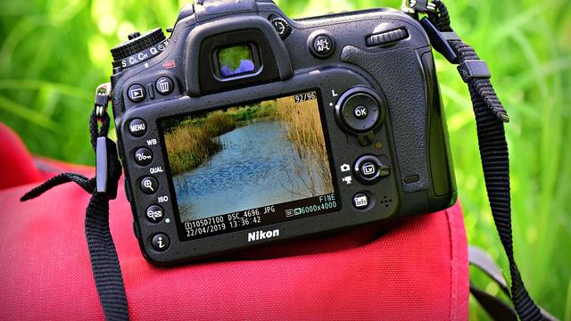 Detail Hasil Foto Menggunakan Dslr Nomer 25