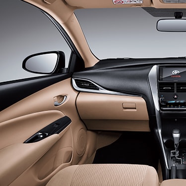 Detail Desain Interior Mobil Sedan Nomer 3