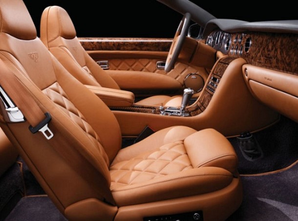 Detail Desain Interior Mobil Sedan Nomer 37