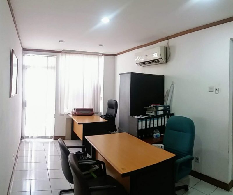 Detail Desain Interior Ruang Kerja Kantor Nomer 46