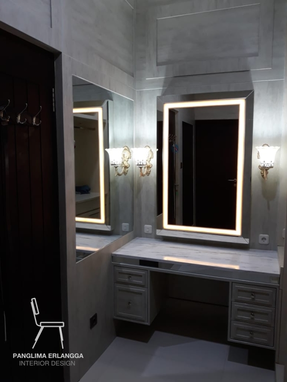 Detail Desain Interior Ruang Make Up Nomer 24