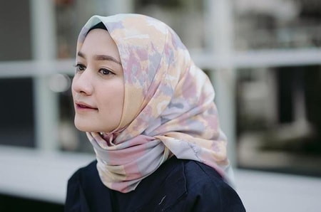 Detail Desain Jilbab Segi Empat Nomer 16