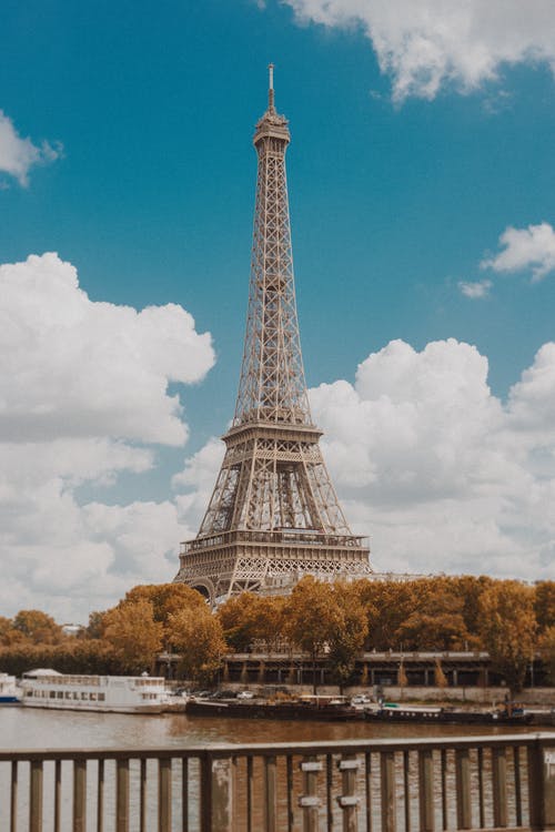 Detail Hd Eiffel Tower Nomer 40