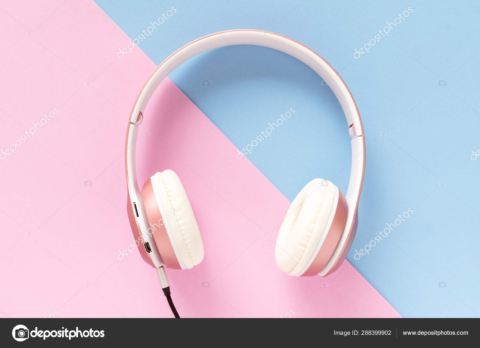 Detail Headphone Background Nomer 16