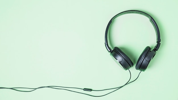 Detail Headphone Background Nomer 20