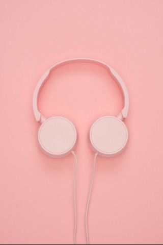 Detail Headphone Background Nomer 43