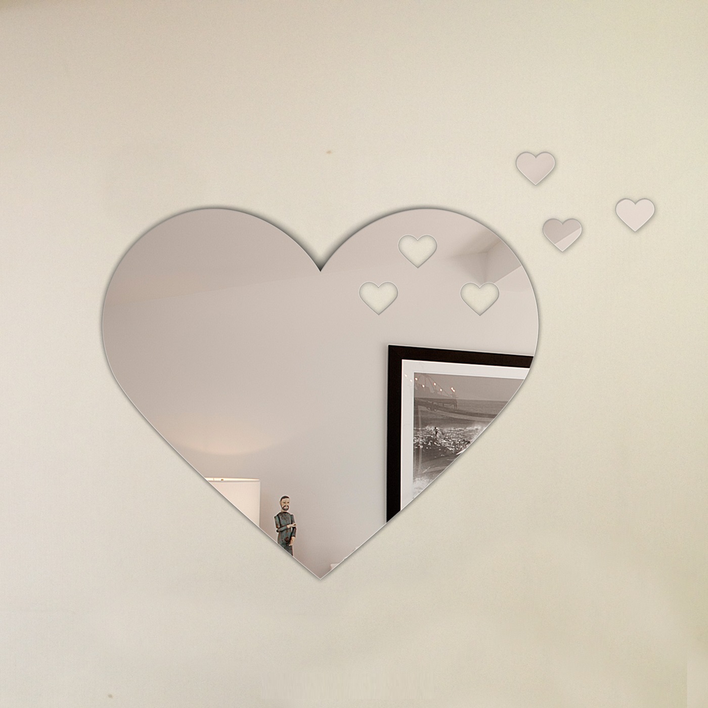Detail Heart Design Pictures On Wall Nomer 44