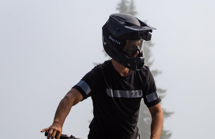 Detail Helm Go Pro Nomer 46