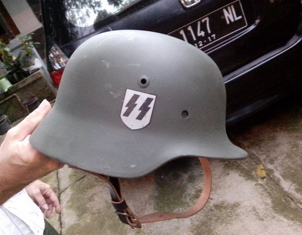 Detail Helm Tentara Jerman Nomer 3