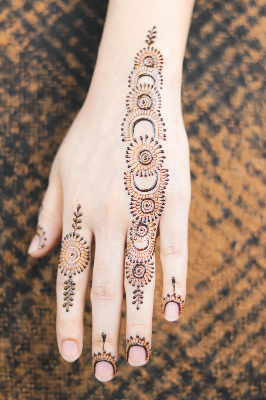 Detail Henna Art Simple Jari Nomer 27