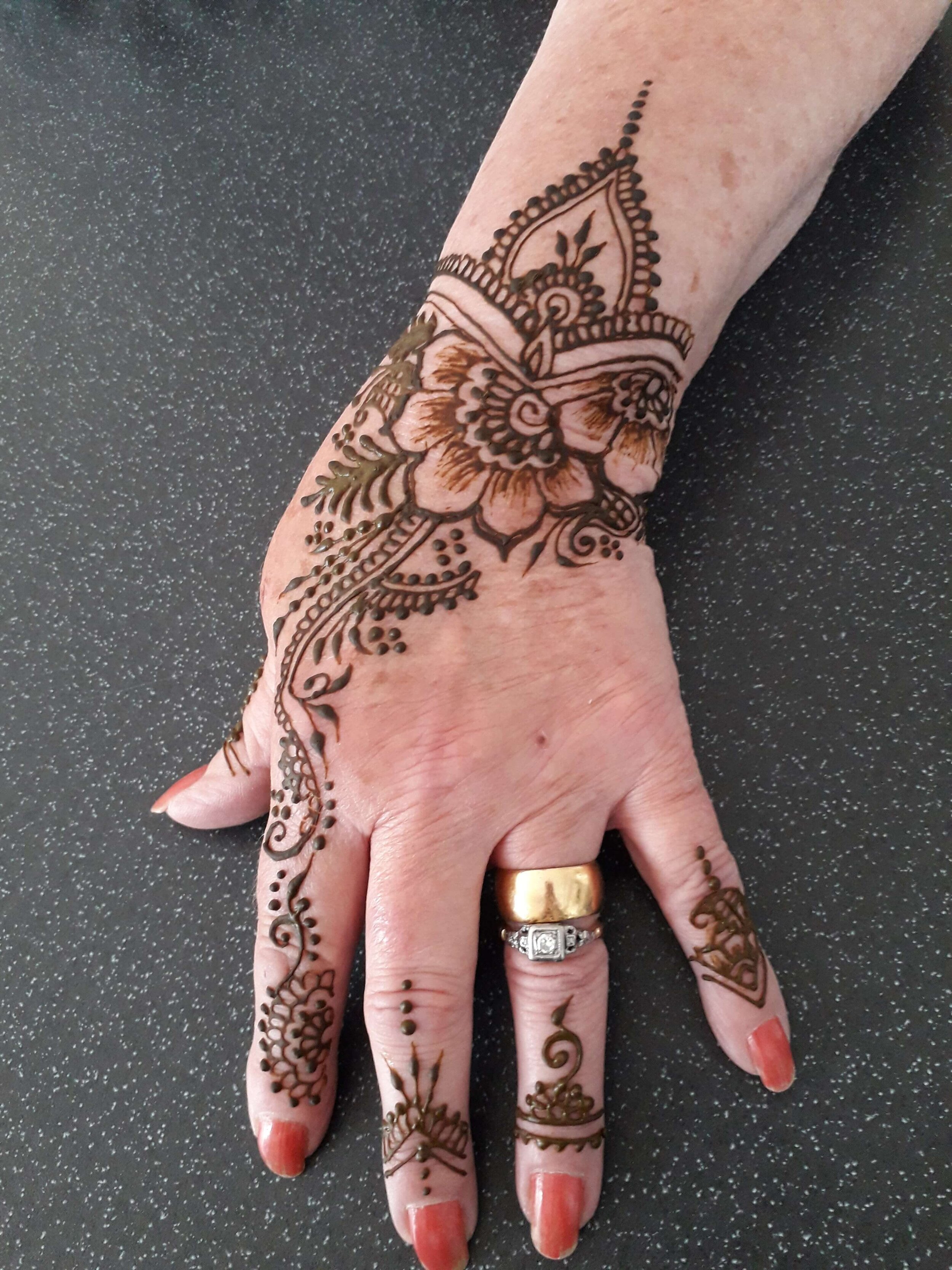 Detail Henna Art Simple Jari Nomer 46