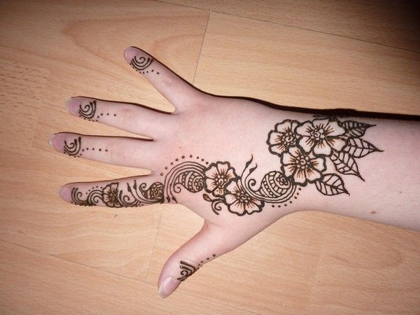 Detail Henna Simple Bunga Nomer 5